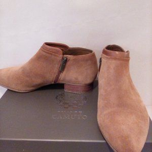 Vince Camuto Jody Bootie; suede leather - Size 8.5
